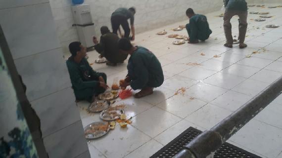 Patients cleaning up after lunch